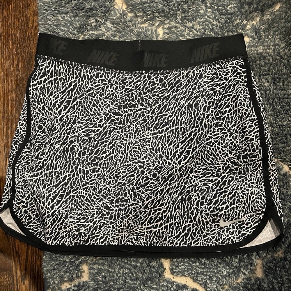 Nike Drifit Golf Skirt- size small